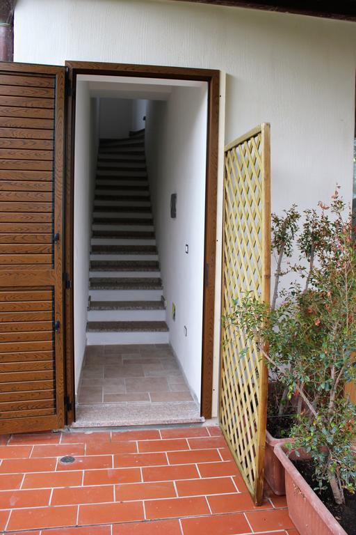 Apartament Oleandro Lotzorai Zewnętrze zdjęcie