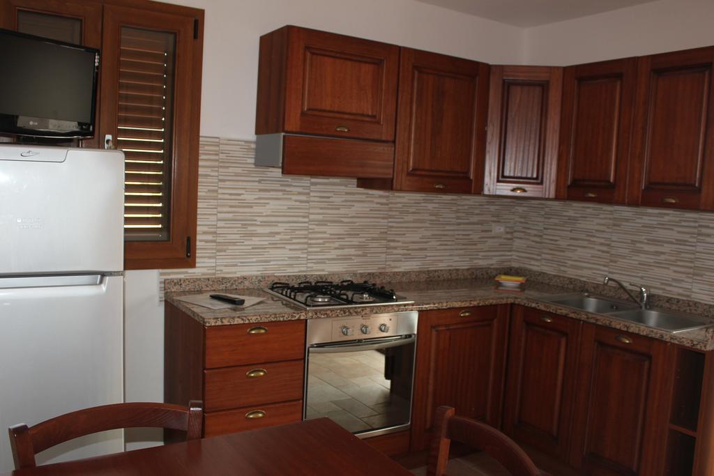 Apartament Oleandro Lotzorai Zewnętrze zdjęcie